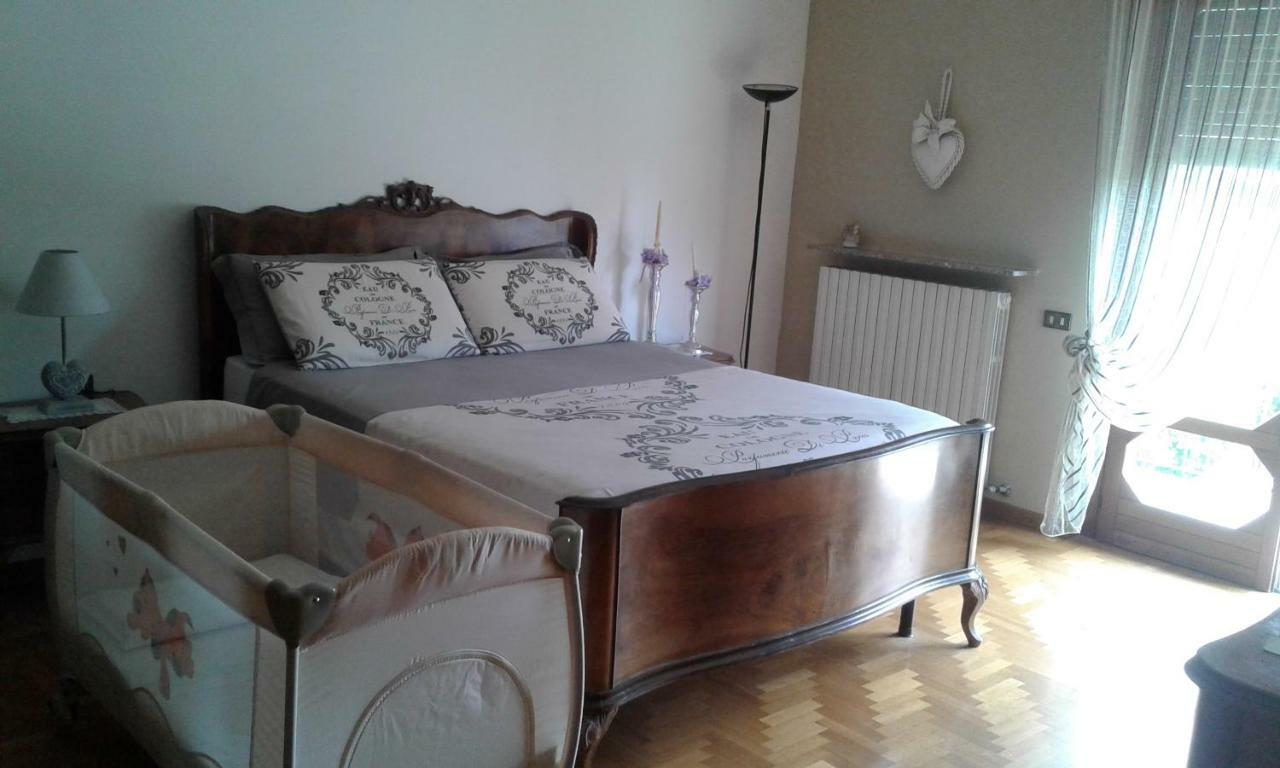 Casa Vacanze Donatella Carenno Kültér fotó