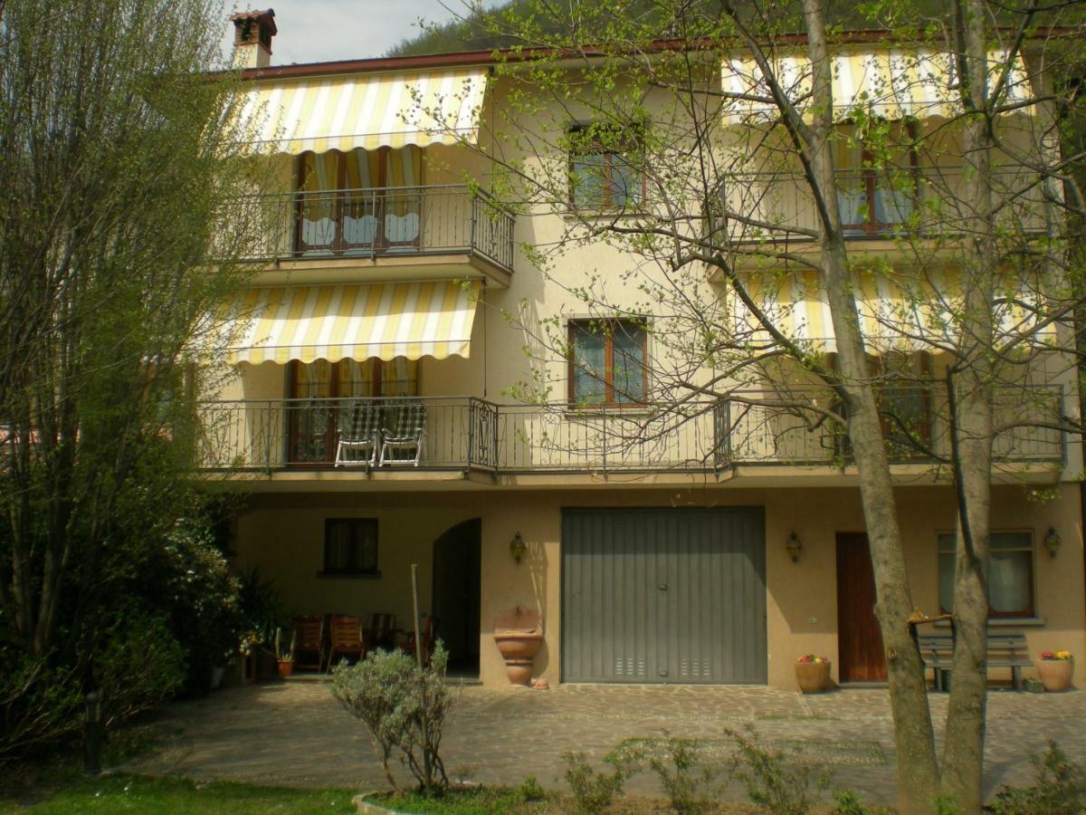 Casa Vacanze Donatella Carenno Kültér fotó